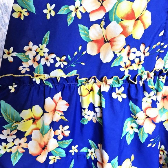 Size XL Vintage 1980s Hawaiian Ruffled Night Gown - Picture 10 of 11